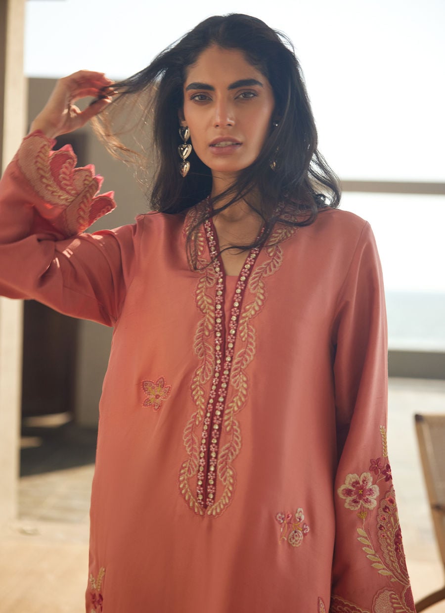 Farah Talib Aziz | Laani The Kaftan Edit | Nami Coral Silk-3