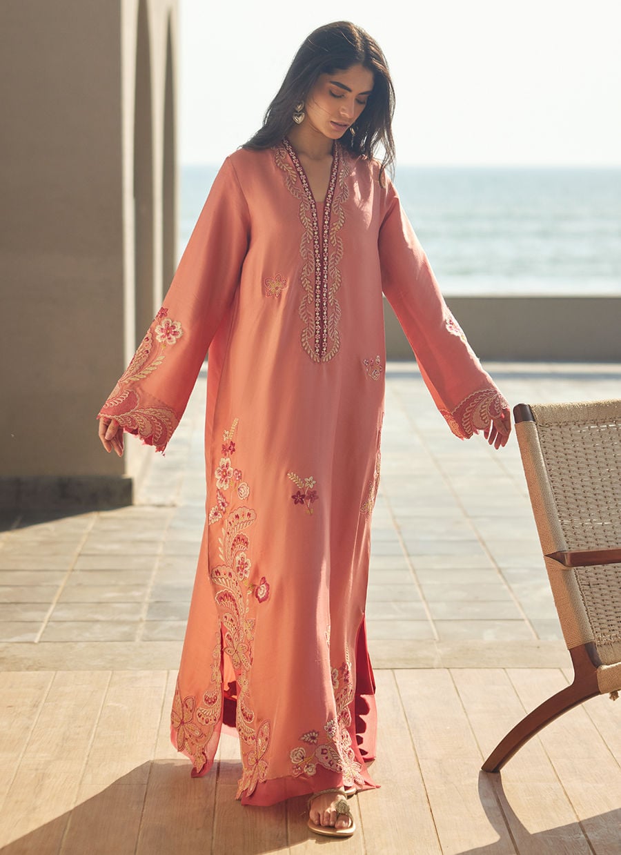 Farah Talib Aziz | Laani The Kaftan Edit | Nami Coral Silk-4