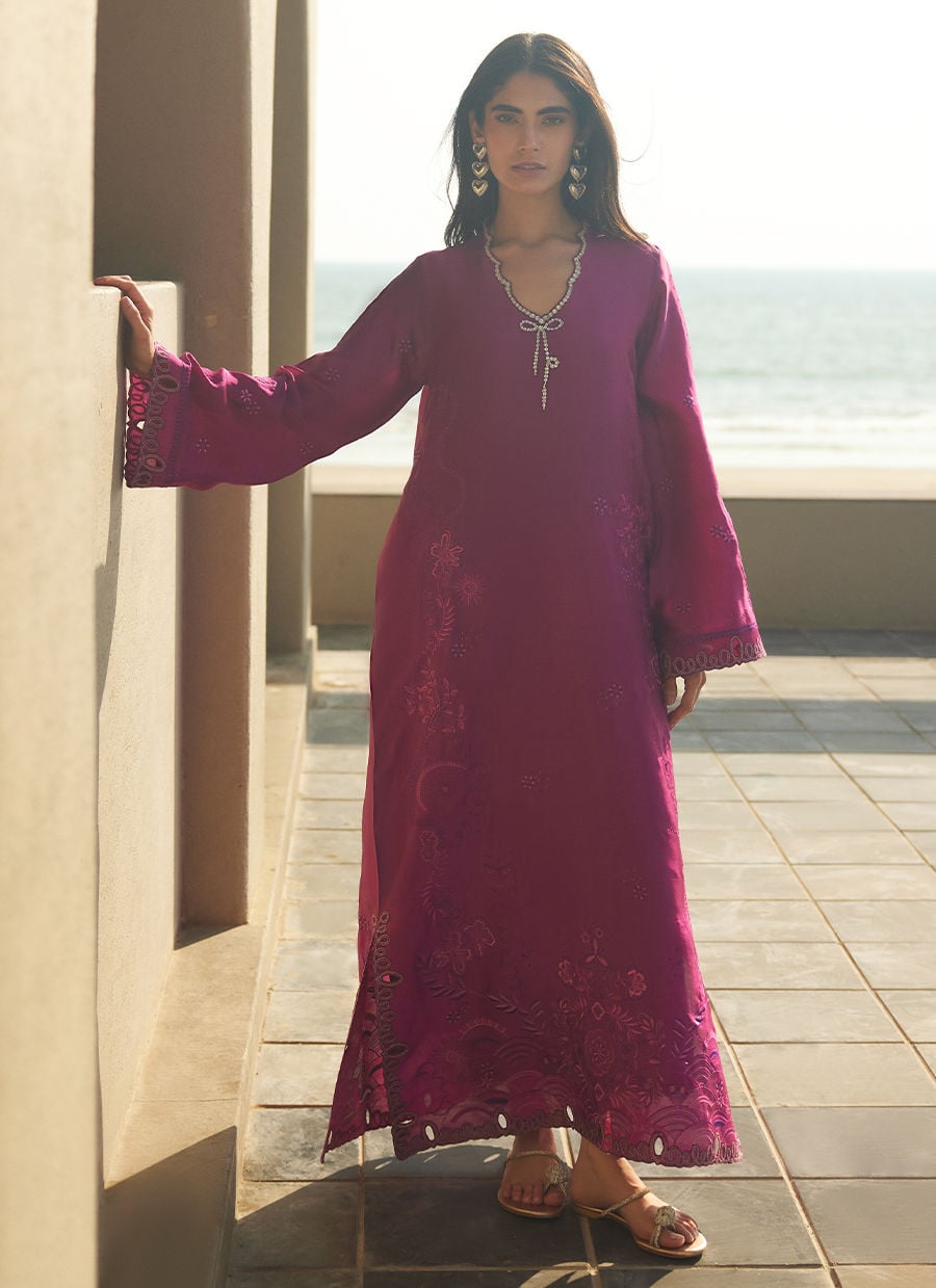Farah Talib Aziz | Laani The Kaftan Edit | Aerie Hot Pink