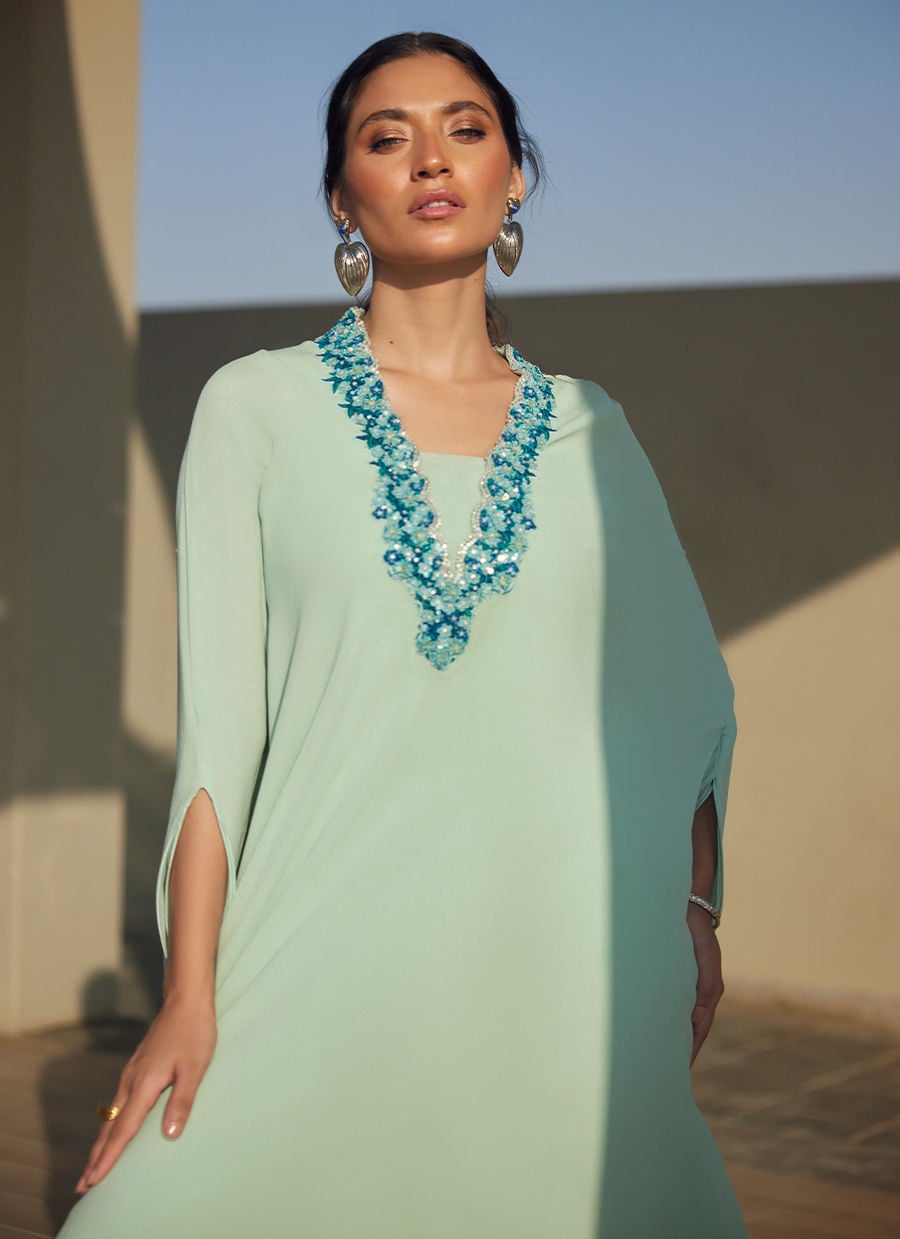 Farah Talib Aziz | Laani The Kaftan Edit | Nika Iceblue Chiffon-3