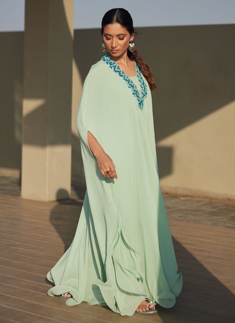 Farah Talib Aziz | Laani The Kaftan Edit | Nika Iceblue Chiffon-5