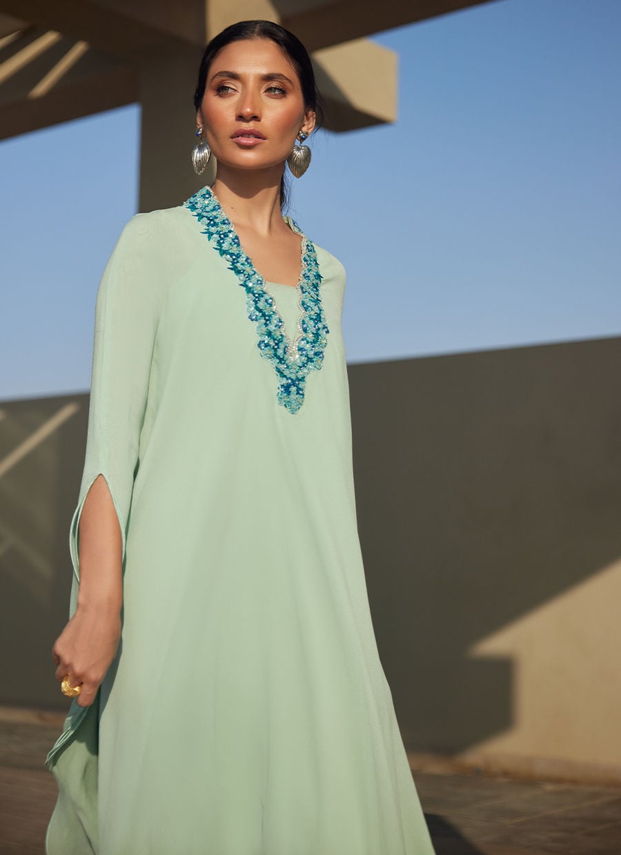 Farah Talib Aziz | Laani The Kaftan Edit | Nika Iceblue Chiffon-4