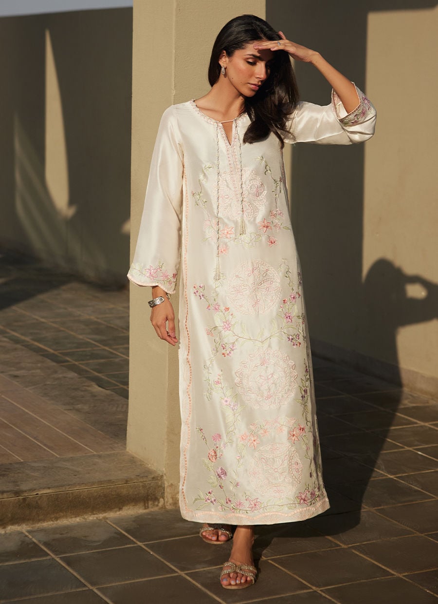 Farah Talib Aziz | Laani The Kaftan Edit | Coraline Ivory Silk-5