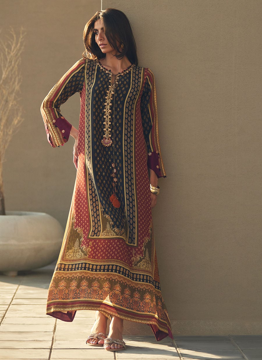 Farah Talib Aziz | Laani The Kaftan Edit | Ophelia Onyx Crepe