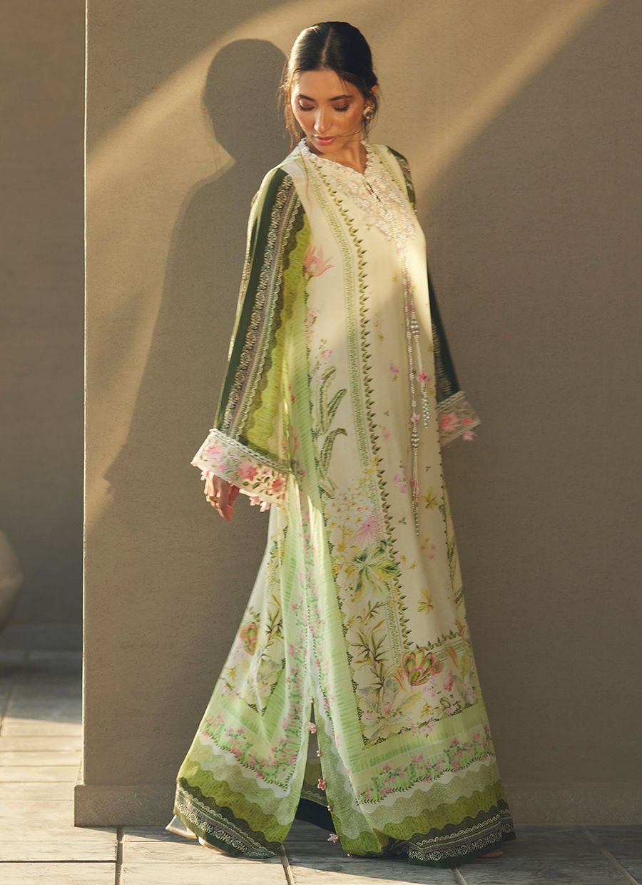 Farah Talib Aziz | Laani The Kaftan Edit | Selah Kiwi Crepe-6