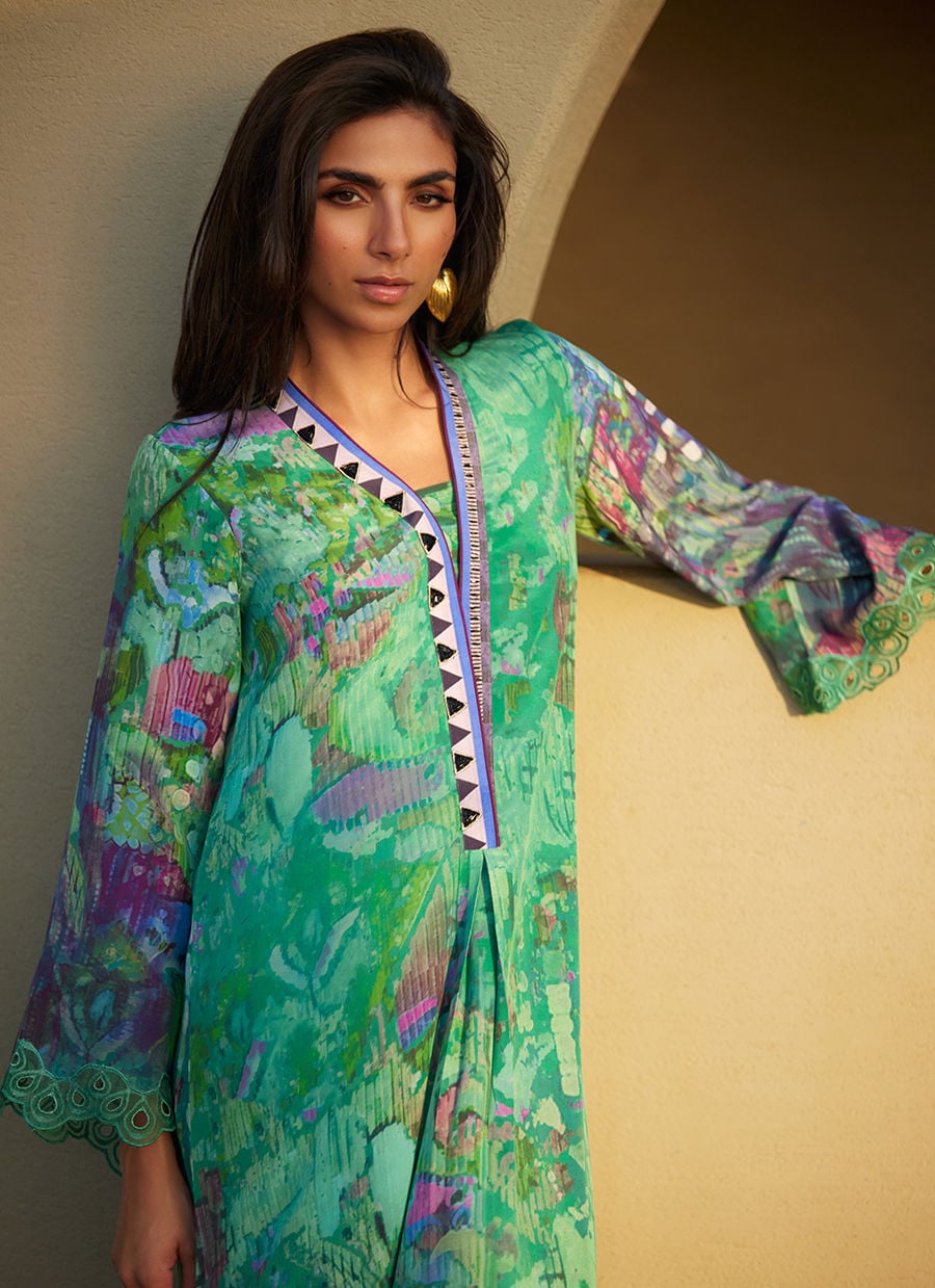 Farah Talib Aziz | Laani The Kaftan Edit | Ariel Emerald Crepe, image 4