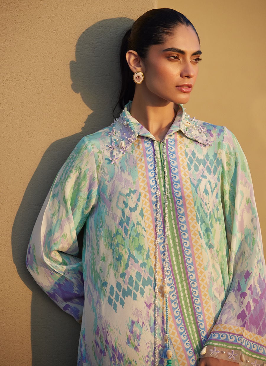 Farah Talib Aziz | Laani The Kaftan Edit | Marisol Ikkat Crepe, image 3