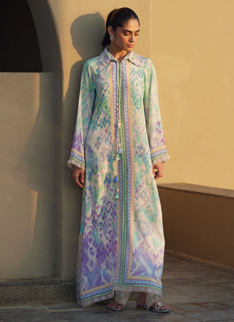 Farah Talib Aziz | Laani The Kaftan Edit | Marisol Ikkat Crepe-4