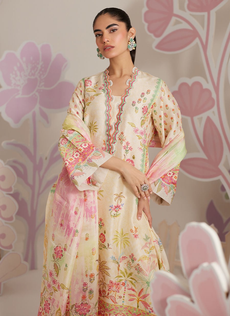 Farah Talib Aziz | Frou Frou Ramadan Edit | Zelara-4