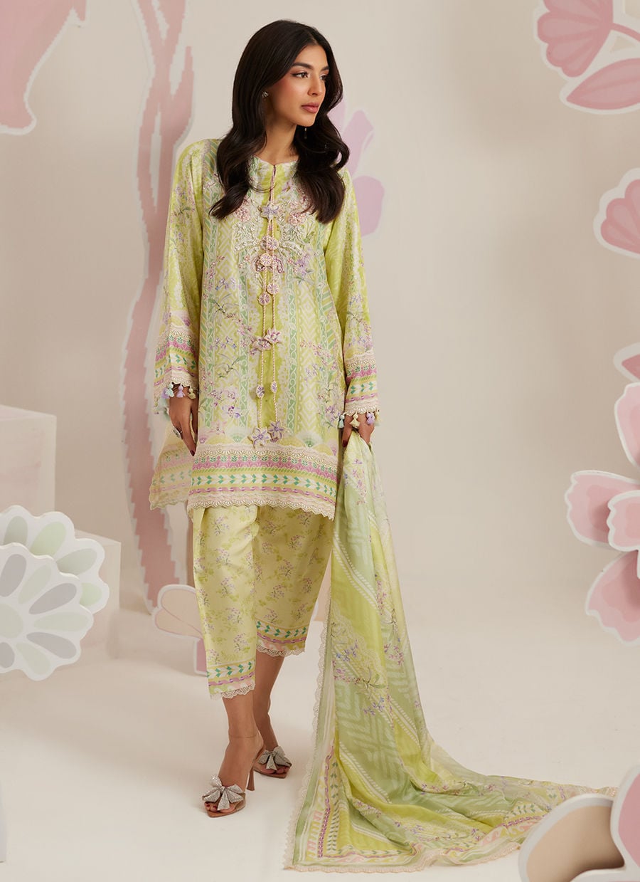 Farah Talib Aziz | Frou Frou Ramadan Edit |Riva