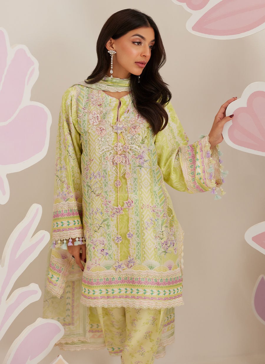 Farah Talib Aziz | Frou Frou Ramadan Edit |Riva-4