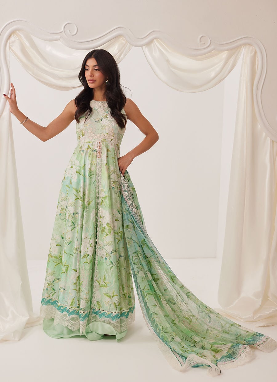 Farah Talib Aziz | Frou Frou Ramadan Edit | Serenelle-8