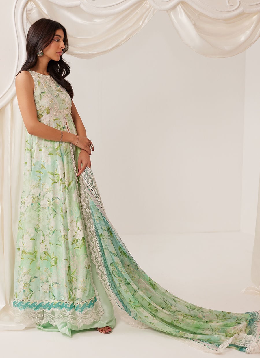Farah Talib Aziz | Frou Frou Ramadan Edit | Serenelle-4