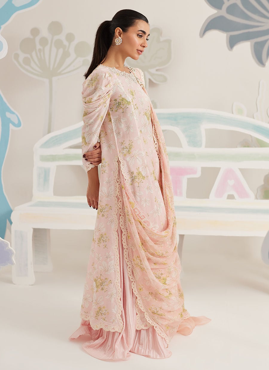 Farah Talib Aziz | Frou Frou Ramadan Edit | Viona, image 3