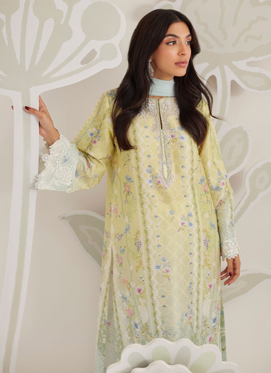 Farah Talib Aziz | Frou Frou Ramadan Edit | Orelia, image 5