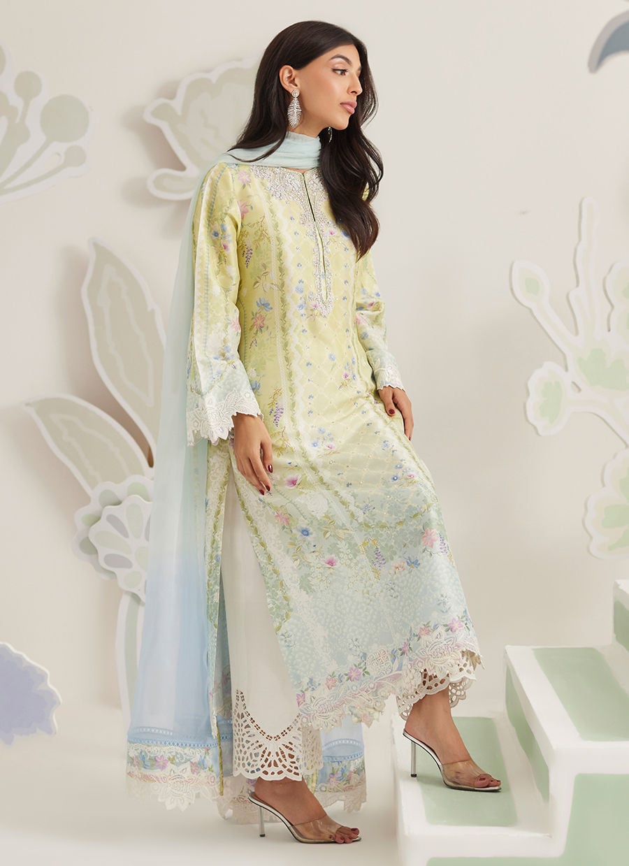 Farah Talib Aziz | Frou Frou Ramadan Edit | Orelia, image 7