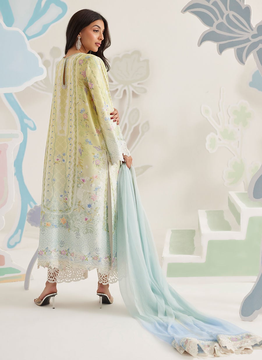 Farah Talib Aziz | Frou Frou Ramadan Edit | Orelia, image 2
