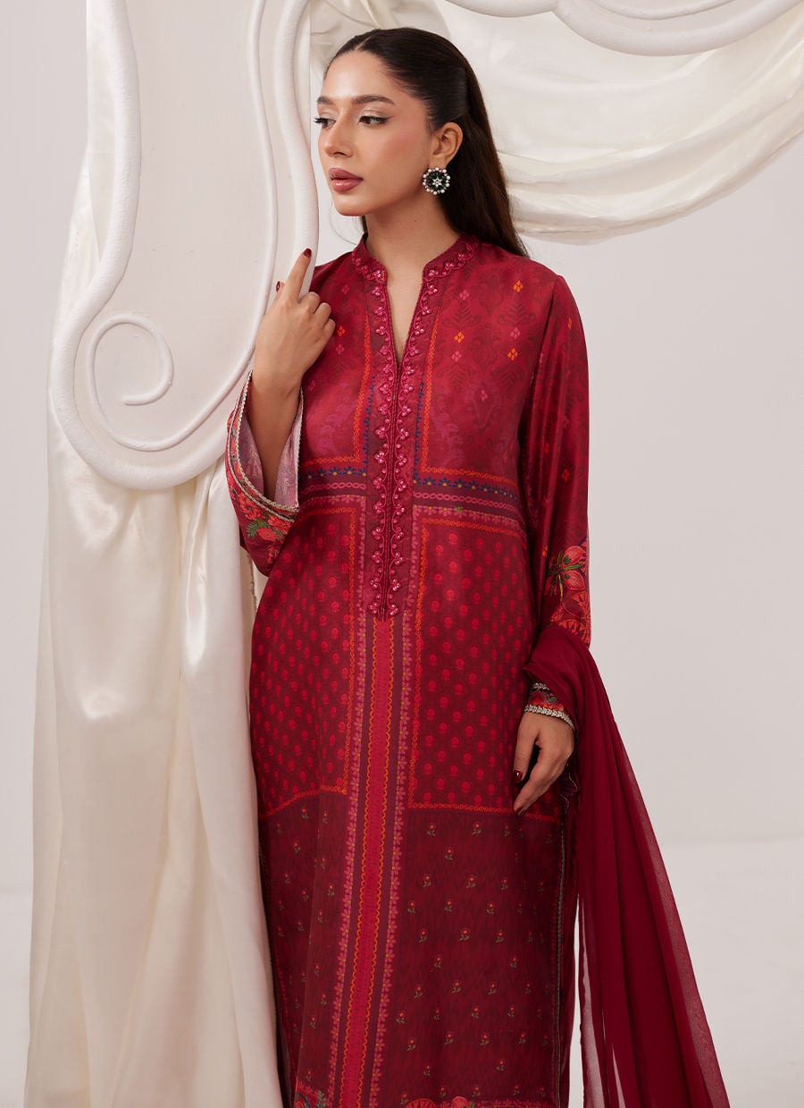 Farah Talib Aziz | Frou Frou Ramadan Edit |Emberline, image 8