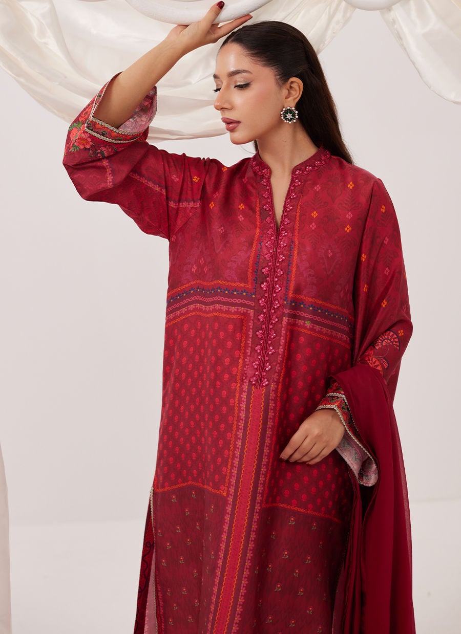 Farah Talib Aziz | Frou Frou Ramadan Edit |Emberline, image 3