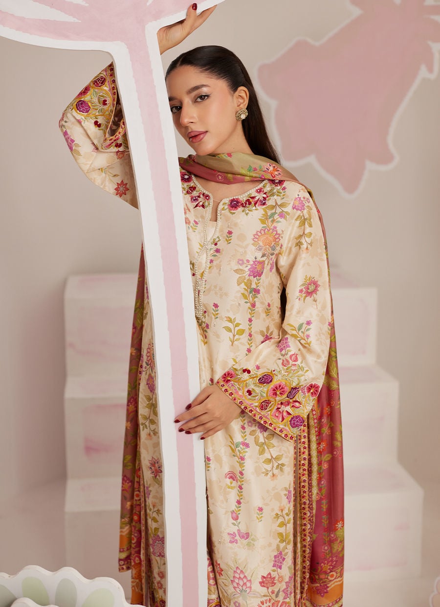 Farah Talib Aziz | Frou Frou Ramadan Edit | Soreya-9