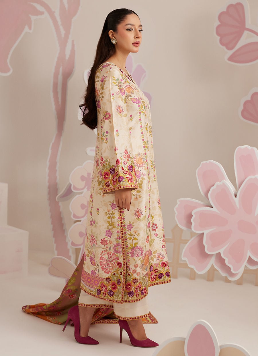 Farah Talib Aziz | Frou Frou Ramadan Edit | Soreya, image 8