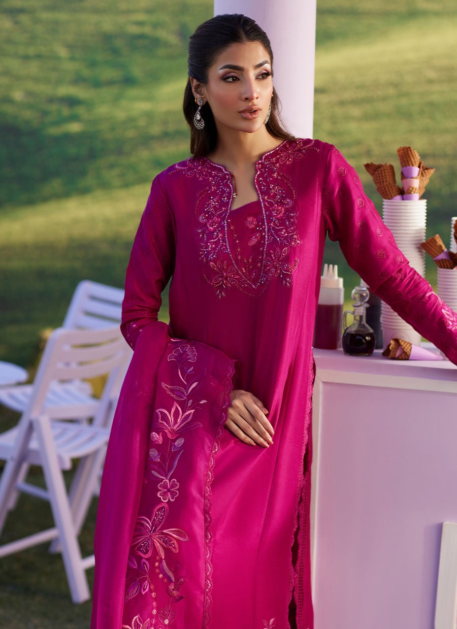 Farah Talib Aziz | Luna Eid 26 | Amara Shirt And Dupatta-3