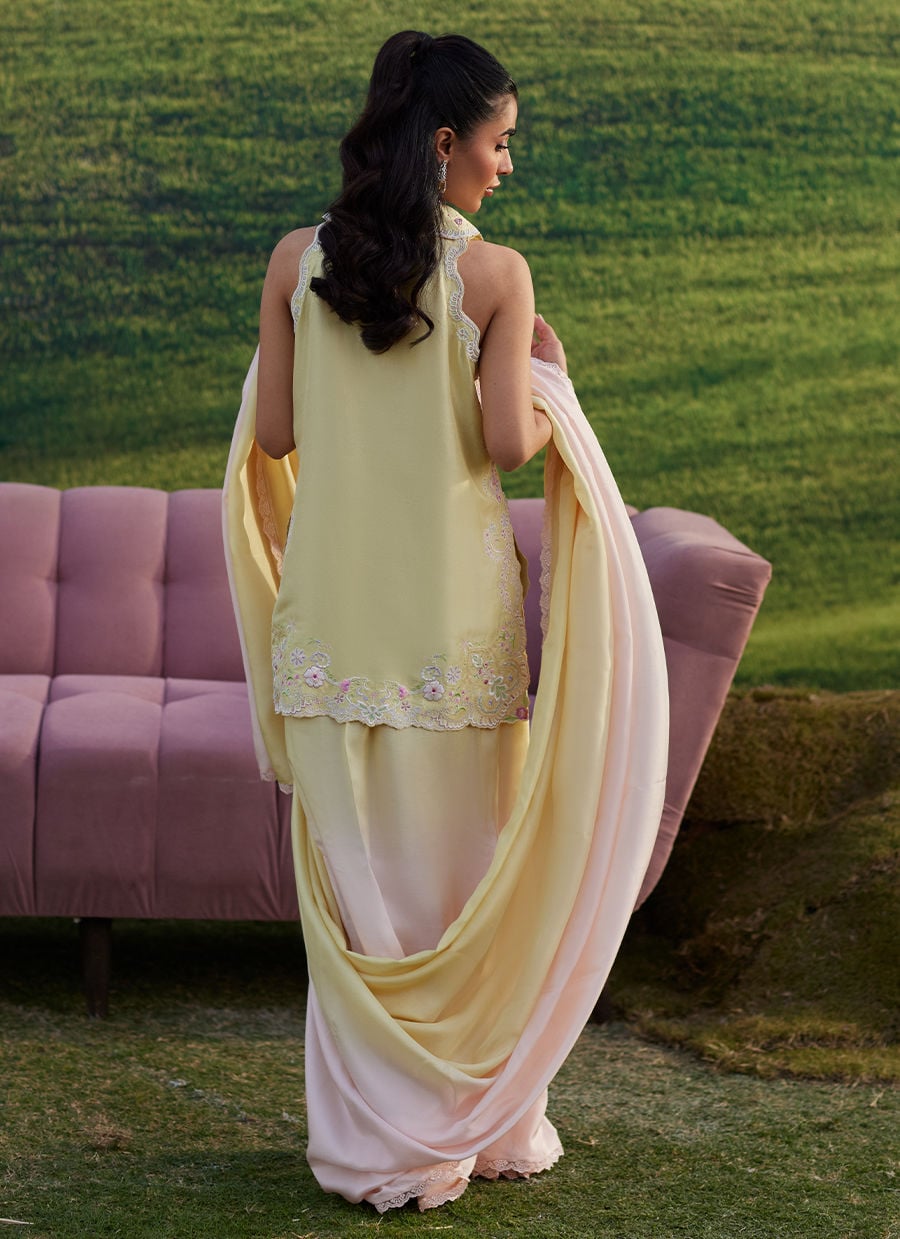 Farah Talib Aziz | Luna Eid 26 | Esma Sari