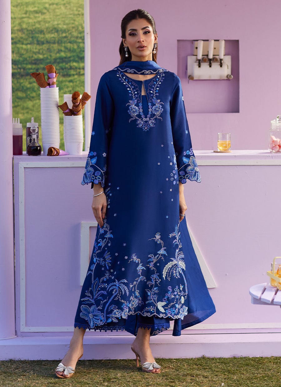 Farah Talib Aziz | Luna Eid 26 | Noirah Shirt And Dupatta