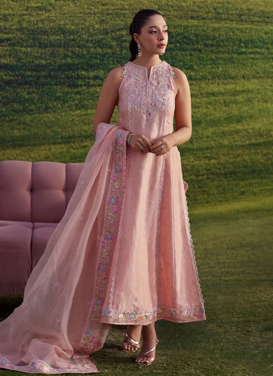 Farah Talib Aziz | Luna Eid 26 | Rosé Reverie Shirt And Dupatta-1