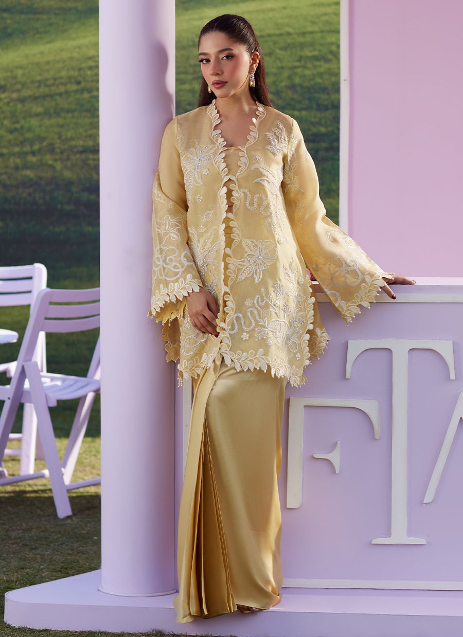Farah Talib Aziz | Luna Eid 26 | Soleia Jacket-1