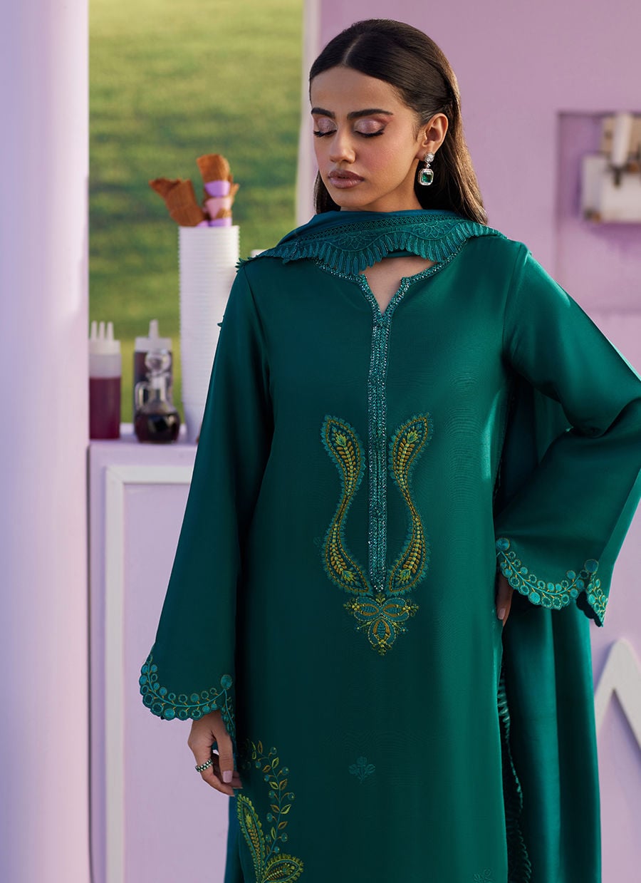 Farah Talib Aziz | Luna Eid 26 | Zayra Shirt And Dupatta, image 3