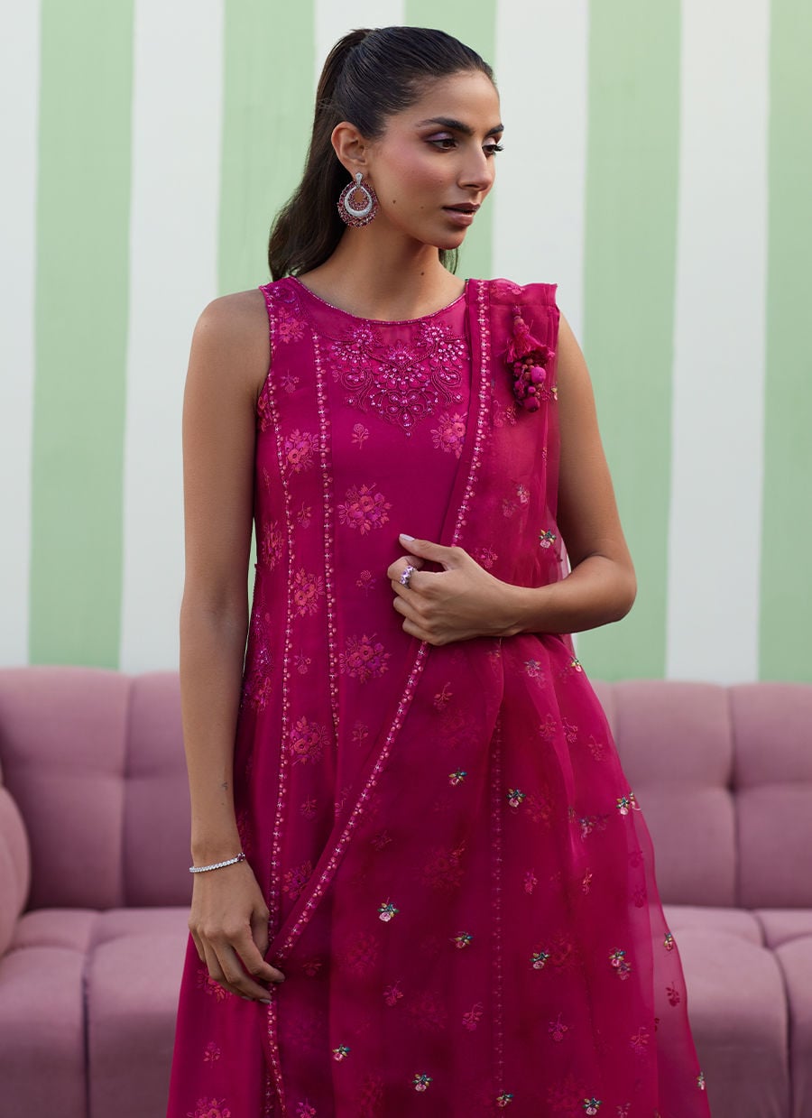 Farah Talib Aziz | Luna Eid 26 | Ayana Shirt And Dupatta, image 4