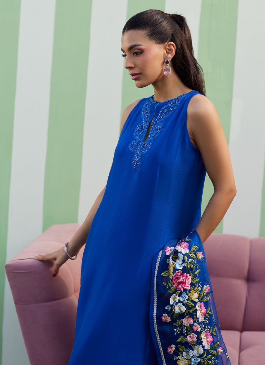 Farah Talib Aziz | Luna Eid 26 | Lara Shirt And Dupatta, image 3