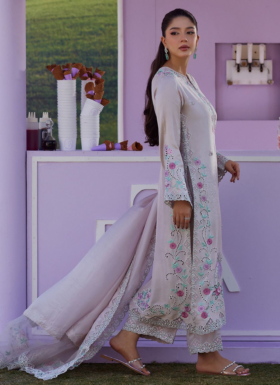Farah Talib Aziz | Luna Eid 26 | Ailsa Shirt And Dupatta, image 5