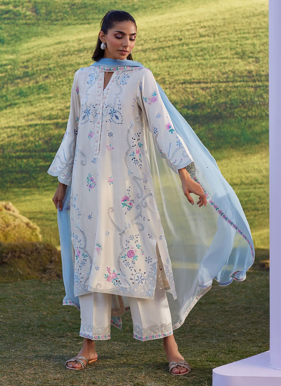 Farah Talib Aziz | Luna Eid 26 | Elya Shirt And Dupatta, image 4