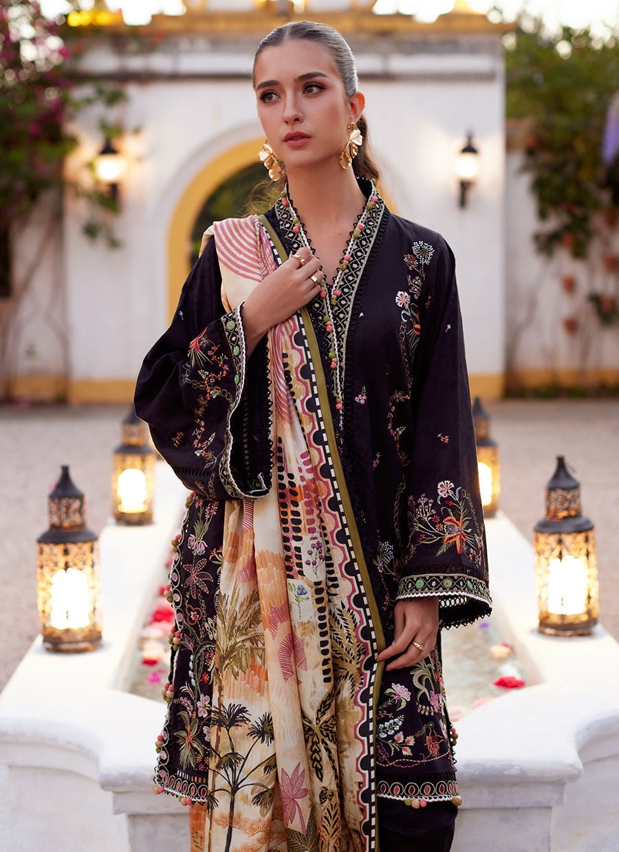 Farah Talib Aziz | Luxury Lawn 26 | Blanca Black-5