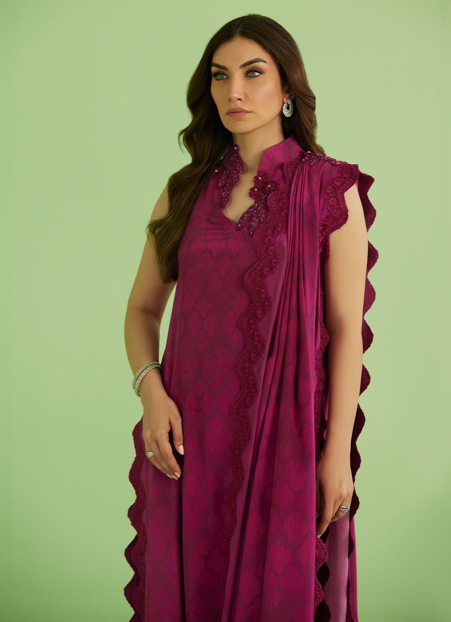 Farah Talib Aziz | Veya A Draped Capsule | Lilia, image 3