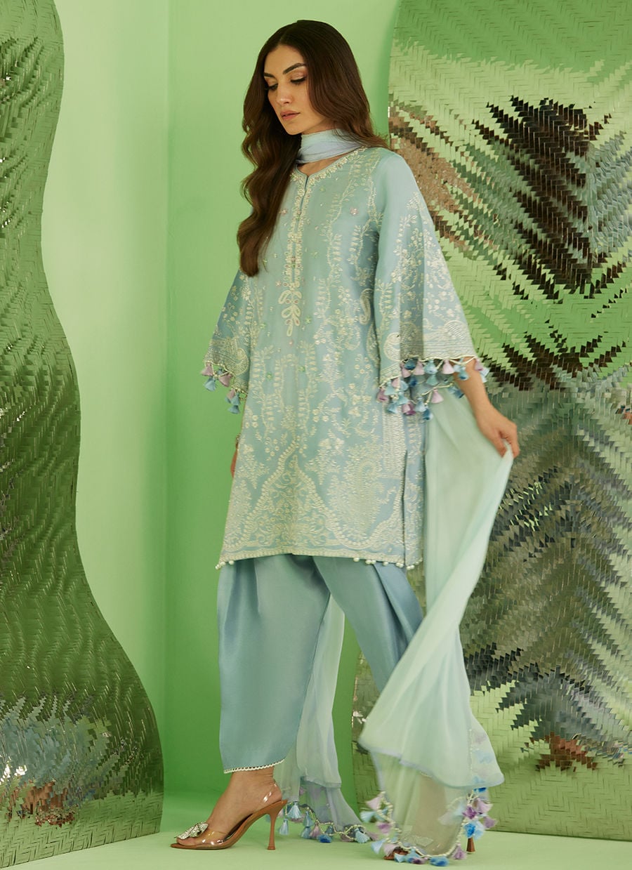 Farah Talib Aziz | Veya A Draped Capsule | Serra-5