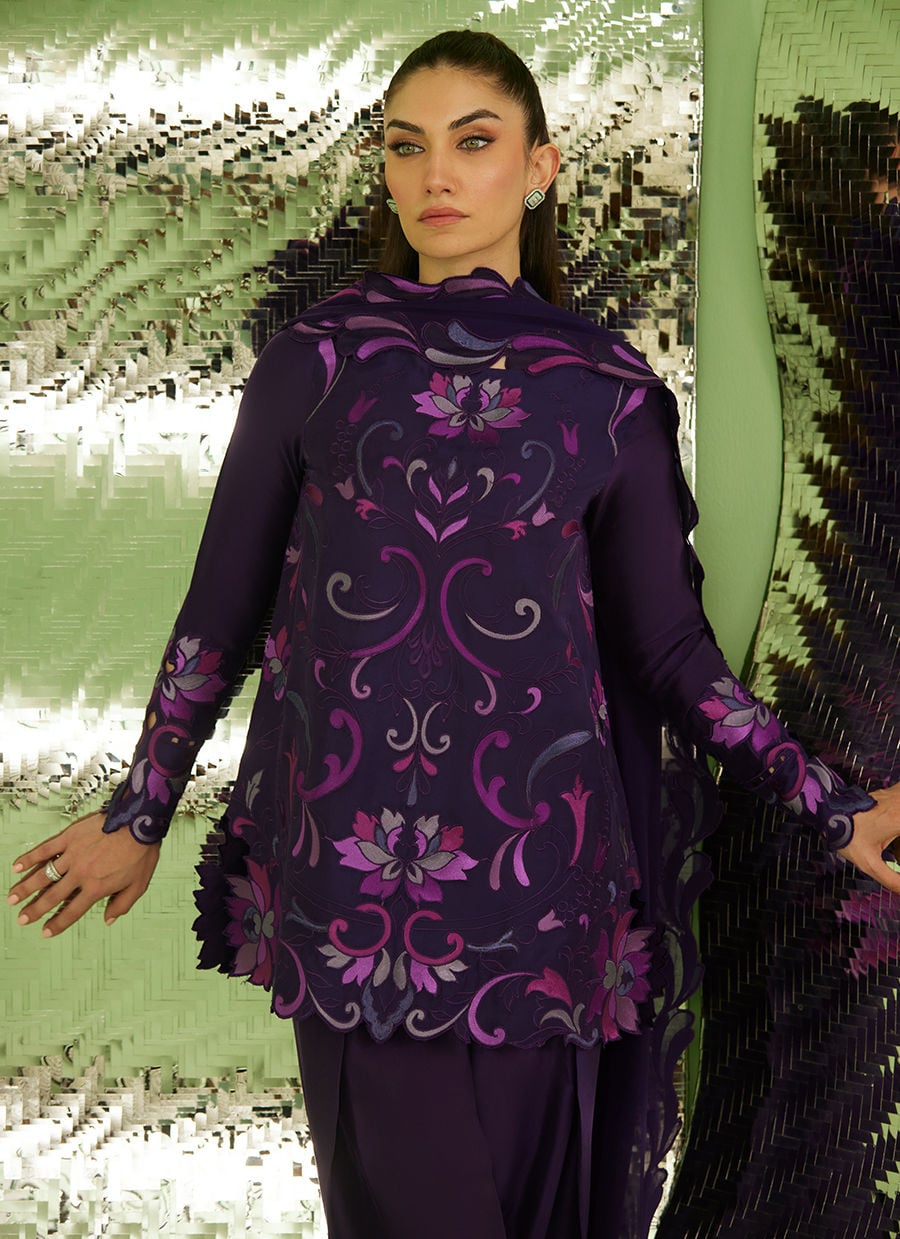 Farah Talib Aziz | Veya A Draped Capsule | Noir Aubergine, image 3