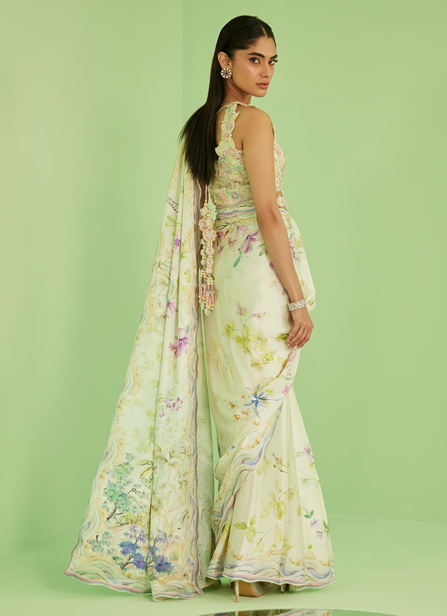 Farah Talib Aziz | Veya A Draped Capsule | Avery Saree, image 2