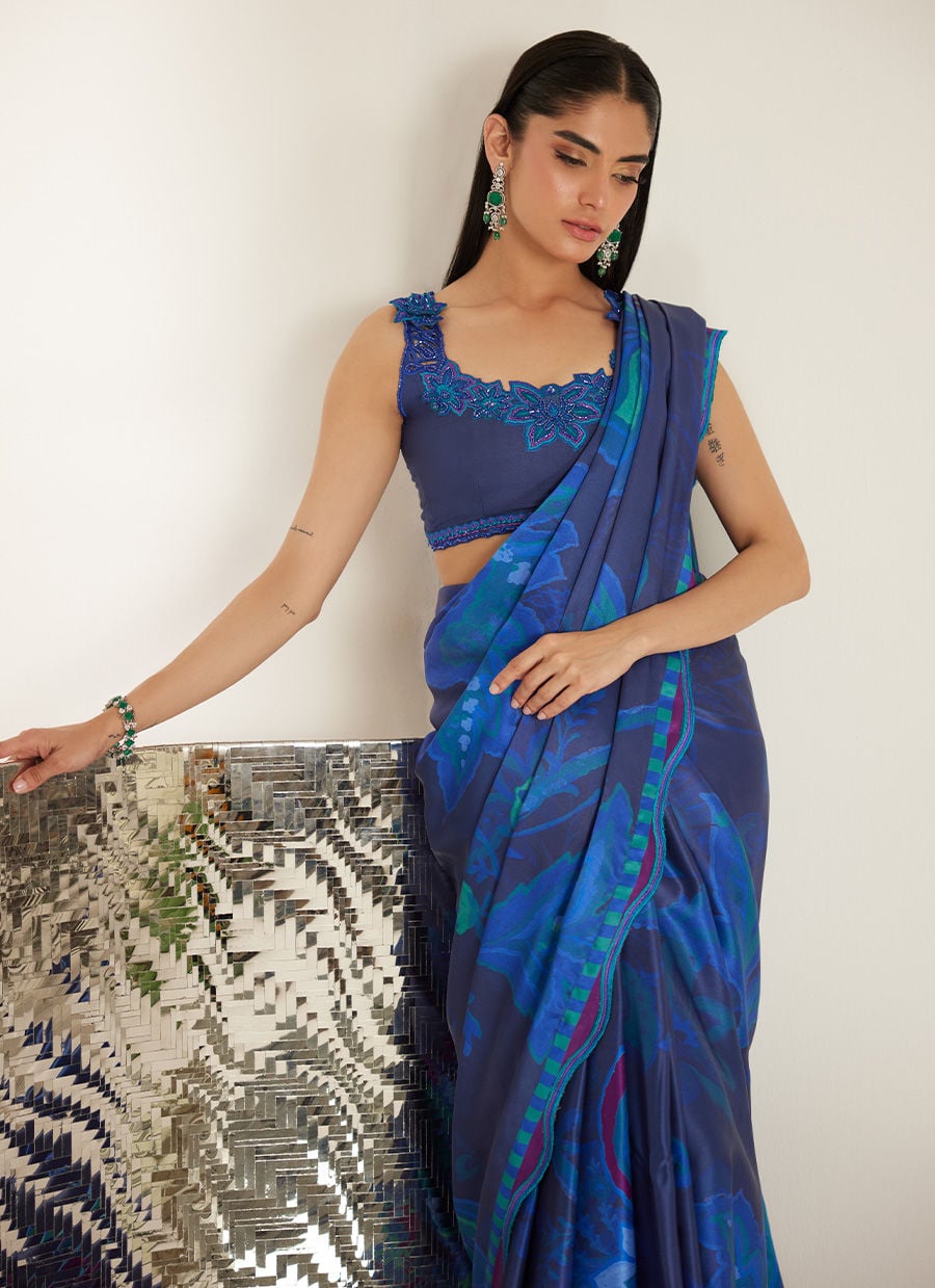 Farah Talib Aziz | Veya A Draped Capsule | Emmie Saree, image 3