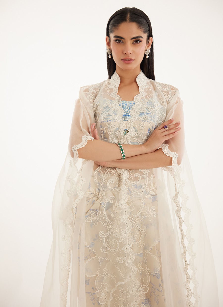 Farah Talib Aziz | Veya A Draped Capsule | Diana, image 3