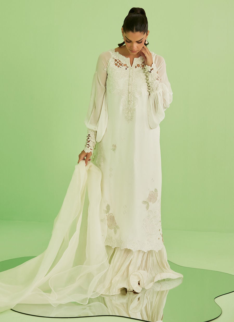 Farah Talib Aziz | Veya A Draped Capsule | Briar-5