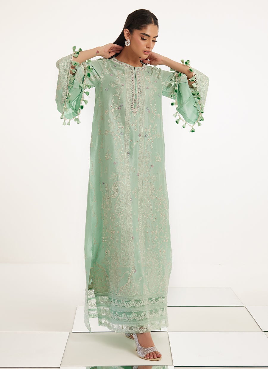 Farah Talib Aziz | Veya A Draped Capsule | Lamia Kaftan, image 5