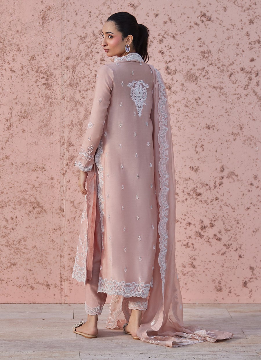 Farah Talib Aziz | Tara Luxe Eid 26 | Jenny, image 2