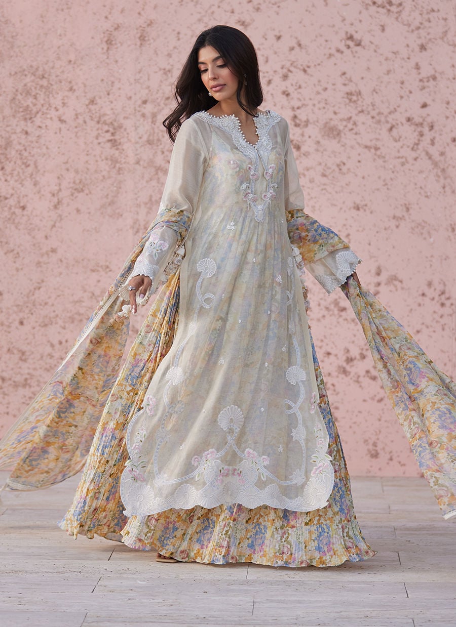 Farah Talib Aziz | Tara Luxe Eid 26 | Josie-5