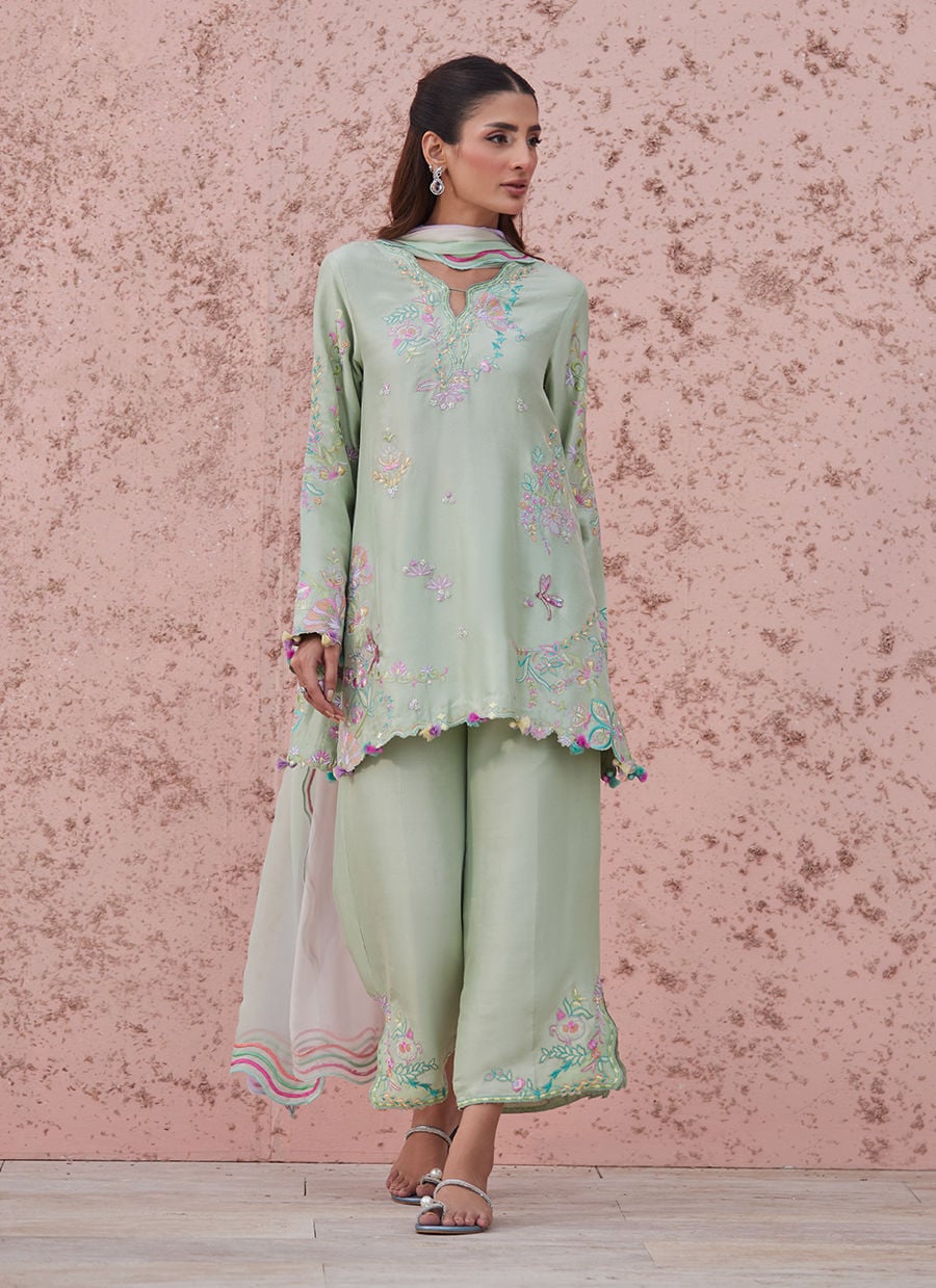 Farah Talib Aziz | Tara Luxe Eid 26 | Hailee-4