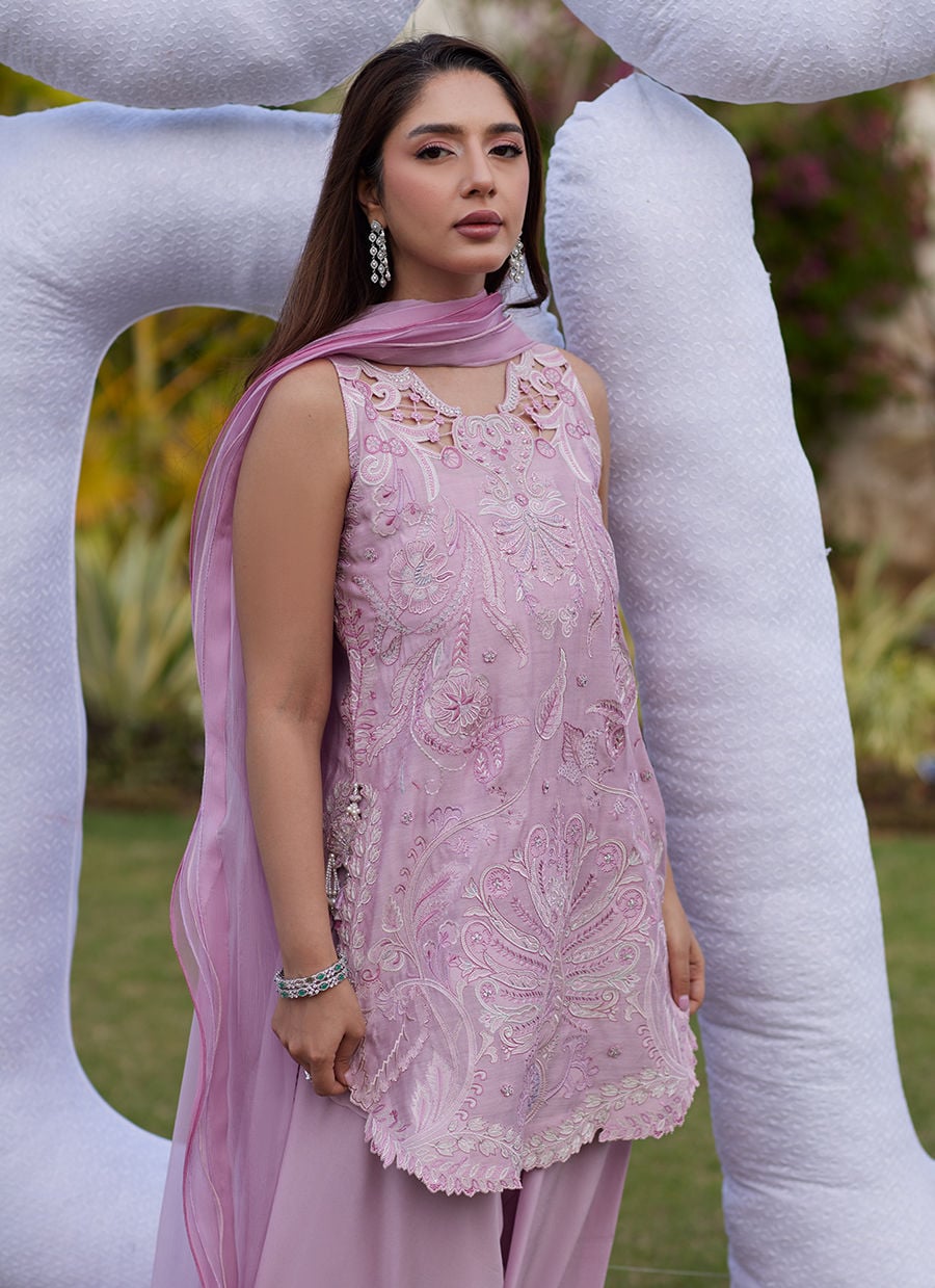 Farah Talib Aziz | Tara Luxe Eid 26 | Xara, image 5