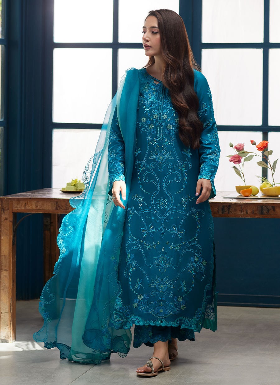 Farah Talib Aziz | Tara Luxe Eid 26 | Eliana-4