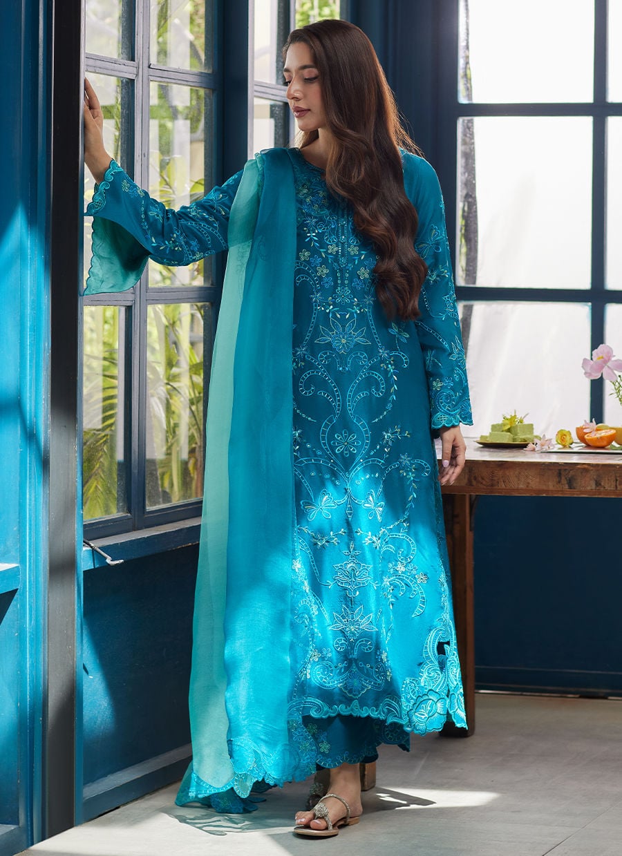Farah Talib Aziz | Tara Luxe Eid 26 | Eliana-5
